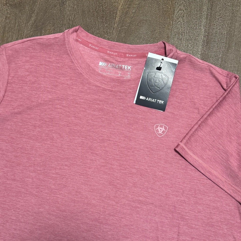 Ariat Tek Women’s Laguna Logo Short Sleeve Top Pink NWT Size Large